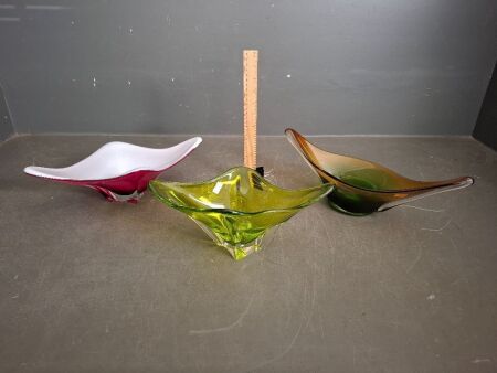 3x Assorted Art Glass Boat Shaped Bowls
