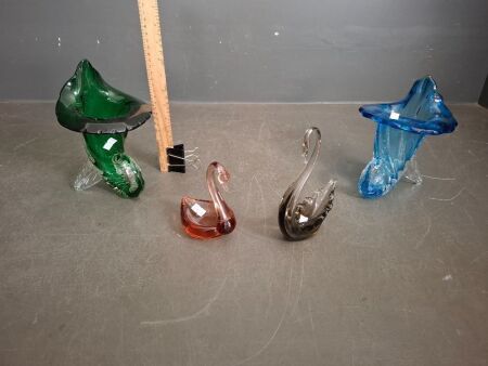 4x Assorted Art Glass Pieces