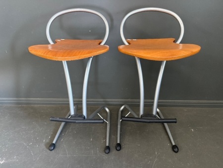 2 Unique Stools