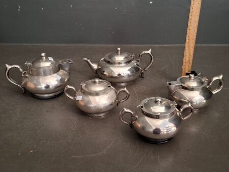 Mixed Lot of EPNS Teapots and Sugar Dishes