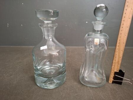 2 Glass Decanters with Lids