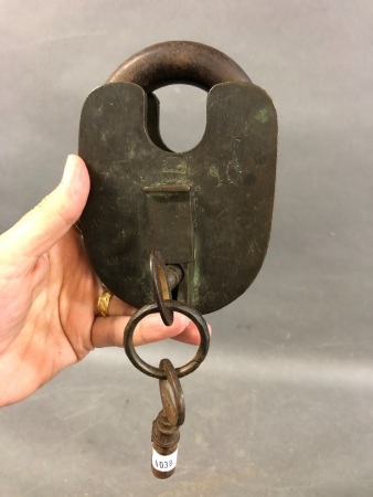 Vary Rare XL Chubb's New Patent 5.75" Brass & Iron Padlock c1837-38 with Original Key