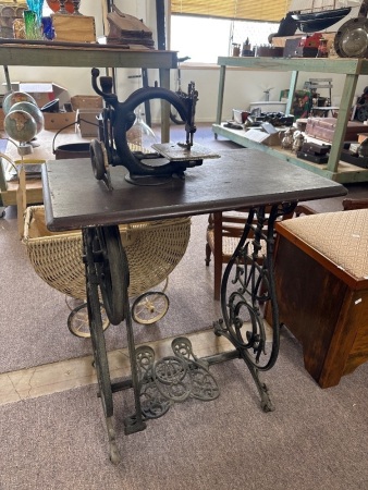 Rare Antique Willcox & Gibbs Treadle Sewing Machine Approx 1863 American