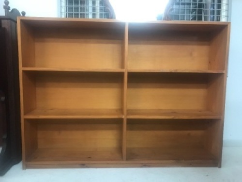 Pine Bookshelf Width - 1400mm Height - 1025mm