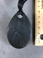 Large Victorian Tear Shaped Carved Whitby Jet Mourning Pendant on Black Ribbon - 5