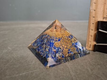 Orgonite Crystal Healing Pyramid with Lapis Lazuli Crystals