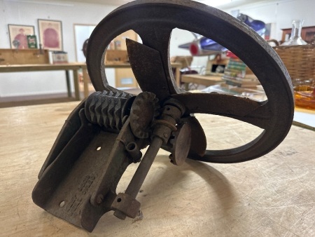 Hand Crank Chaff Cutter