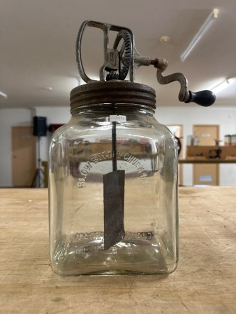Blow Butter Churn - (Eng) - 4 Imp Quarts