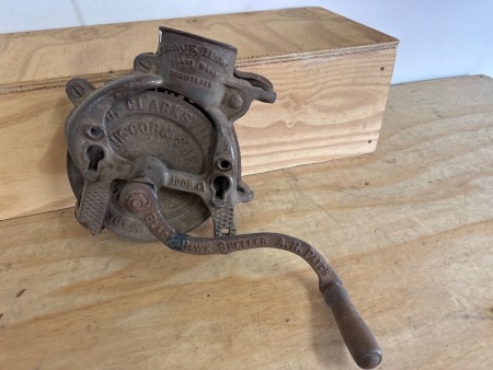 A.H Parch Black Hawk Corn Sheller - Hand Crank