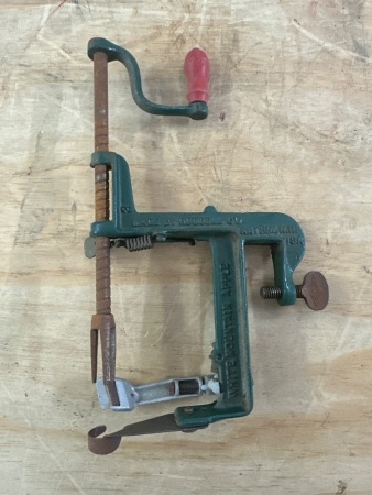 Goodell Co. Little Mountain Apple Peeler