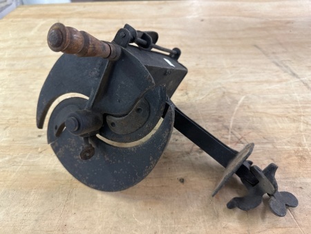 J. Anstice and Co. Stirling Slicer - bench mount