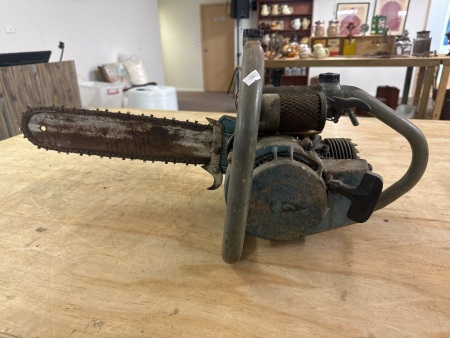 Vintage Chainsaw - Possibly Homelite