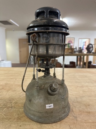 Vintage TILLEY Kerosene Pressure Lamp
