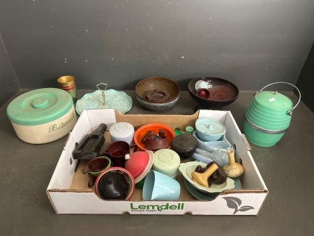 Mid Century Melamine Kitchenalia