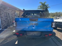 No Buyers Premium. 2022 Jeep Gladiator Rubicon Auto 4x4 Dual Cab.&nbsp;Odometer: 31241.&nbsp;Identifier number: 1C6JJTDG0NL129220 Identifier type: VIN Vehicle type: RIGID TRUCK (>3500KG) Make: JEEP Body type: DUAL CAB TRUCK Model: GLADIATOR Colour: BLUE Engine numb - 6
