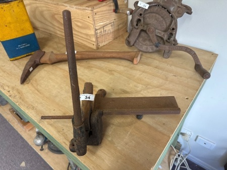 Vintage Cast Iron Guillotine - 3in Cut