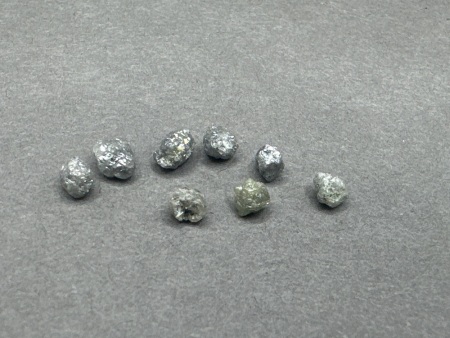3.1 Carats Rough Uncut Diamonds
