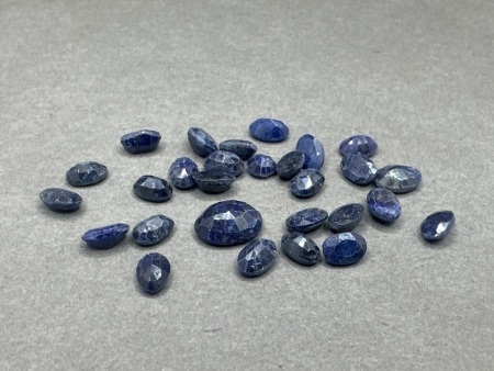 20 Carats Sapphire Gemstones