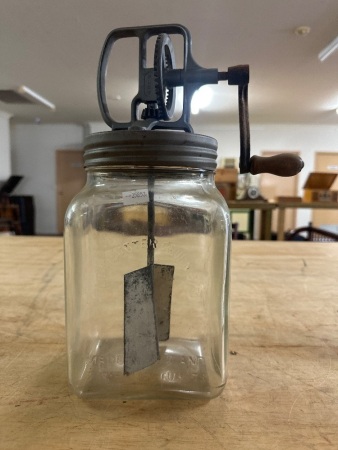 Blow Butter Churn - (Eng) - 3 Imp. Quarts
