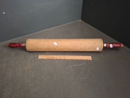 Large Vintage Bakers Rolling Pin