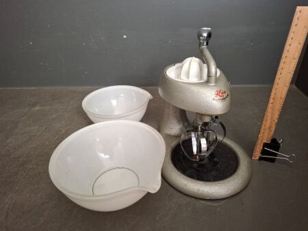 1950s Kan Wonda Mixer