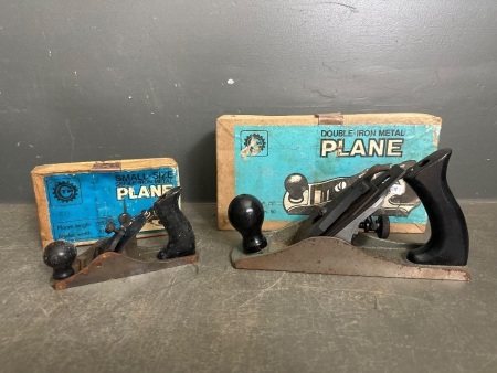 2 Boxed Russian Woodworking Planes