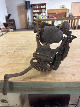 Antique International Sickle Blade Sharpener - Chicago USA - P121