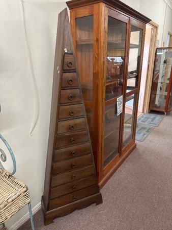 Vintage Triangular Chest of Drawers&nbsp;