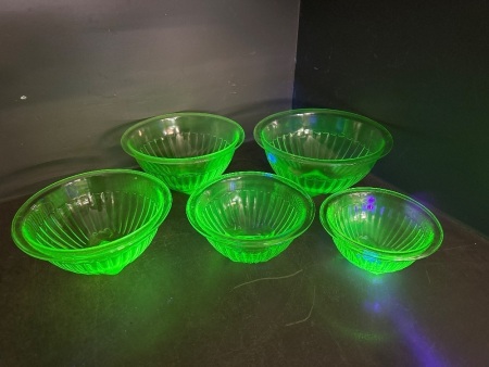 5 Uranium Glass Stackable Mixing Bowls