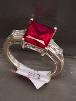 Sterling Silver Ring with Red Stone - size O - 2