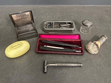Selection of Vintage Shaving Equipment - Incs Rolls Razor - 2 Straight Razors