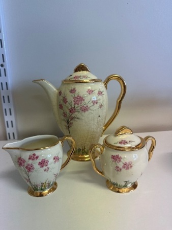 Wembley Hand Painted Ware Tea Set - Incs Teapot - Sugar Bowl & Creamer