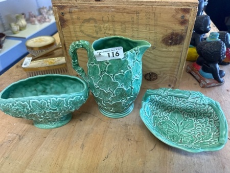 3 Sylvac Green Leaf Decorator Pieces