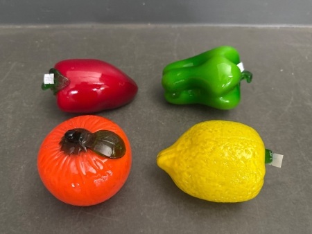 4 Glass Fruit
