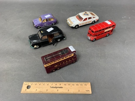 5 Larger Vintage Metal Toy Cars inc. Lledo & Corgi, London Cab etc.