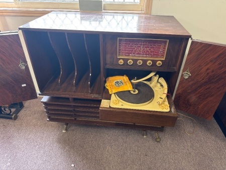 Vintage stereo luxe record cabinet with in built turntable - radio and speaker