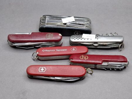 6 Swiss Pocket Knives