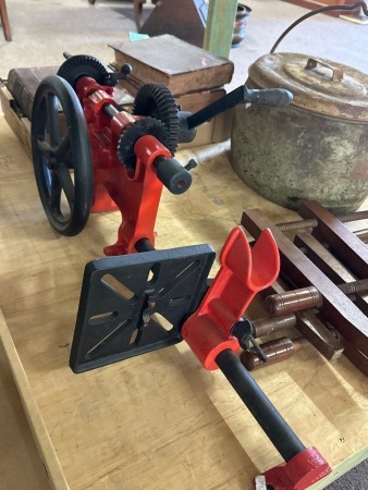 Cast Iron Dawn MFG Coy Drill Press - Melb Australia - 611