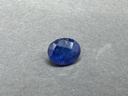 3.2 Carat Tanzanite Gemstones