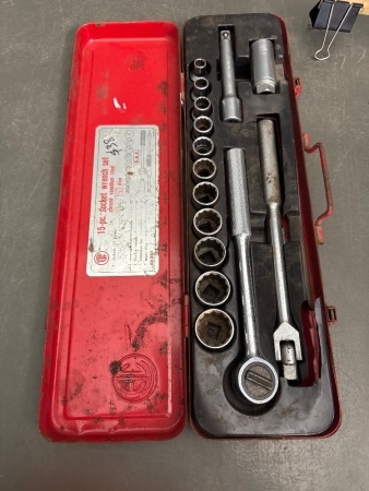Socket Set