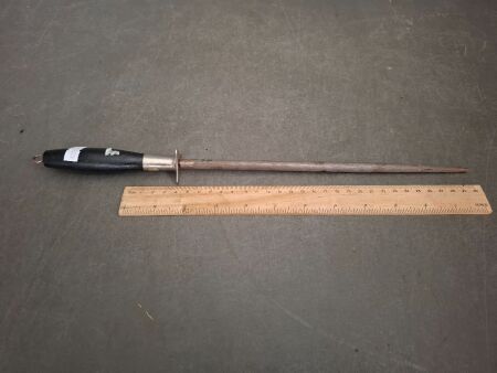 Case USA 370mm butchers steel