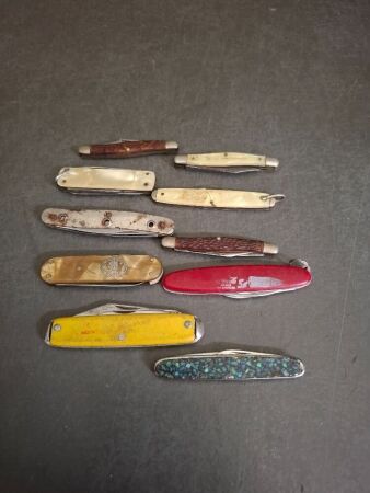 10 Assorted Pocket Knives
