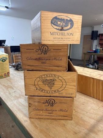 4 Wooden Wine Crates 2 x Howard Park