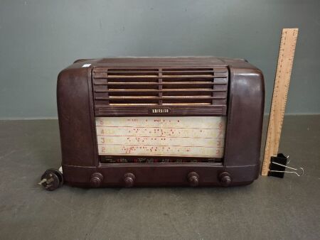 Bakelite Kriesler Mantle Radio