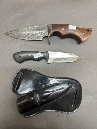 2 Bushcraft Knives - 1 in Sheath