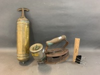 Vintage Spirit Iron & Brass Pyrine Fire Extinguisher - 2