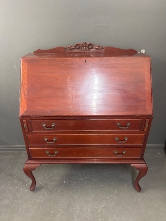 Antique 3 Drawer Writing Bureau - Johnsons Cedar Quality Product
