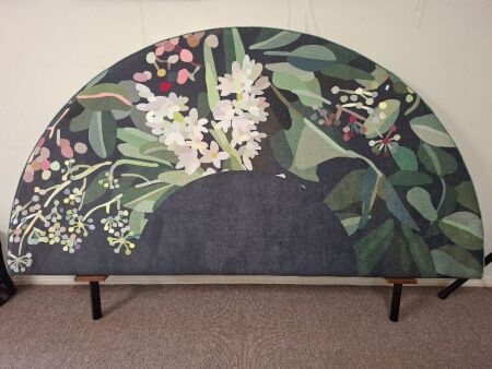 Half Moon Create Estate Bed Head