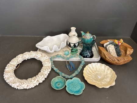 Mixed Modern Decorator Lot
