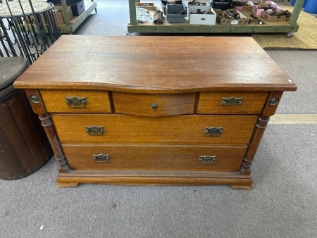 Large Wentworth Melbourne Australia Wooden Trunk